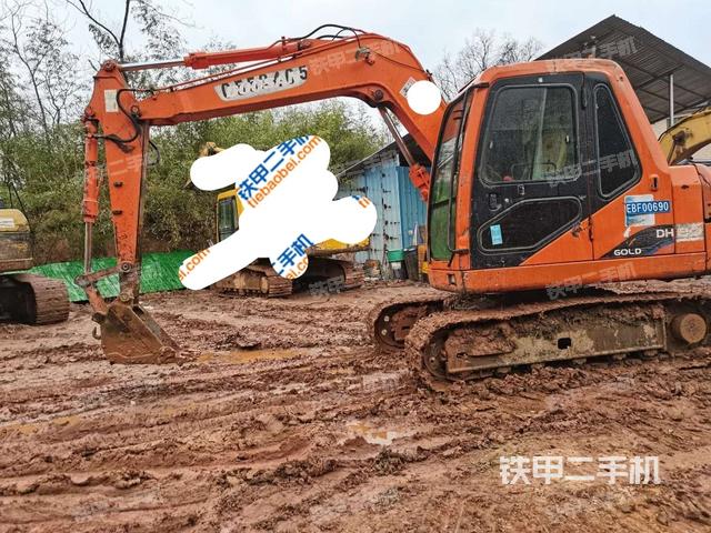 斗山DH80GOLD挖掘机