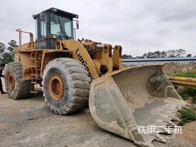 工作装置整体（整机外观及大件）