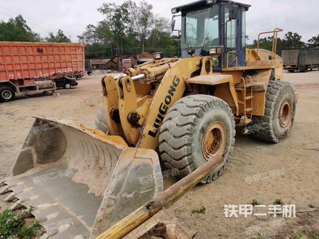 柳工CLG888装载机