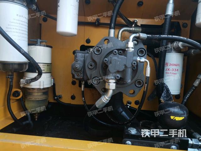 液压泵斜45 左(大件舱室) 液压泵斜45 左(大件舱室)