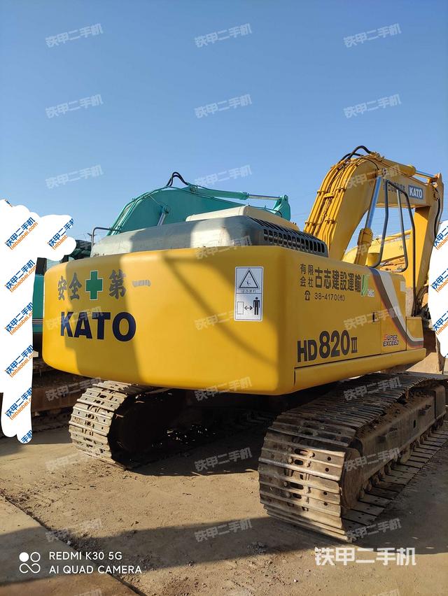 加藤hd820iii挖掘机