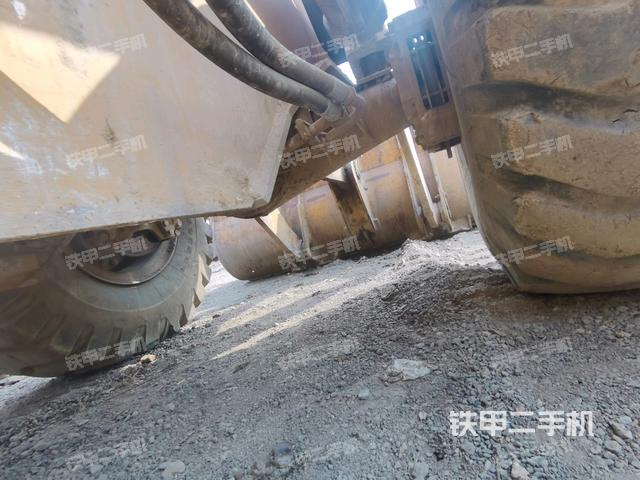 前驱动桥(液压/传动系统) 前驱动桥(液压/传动系统)