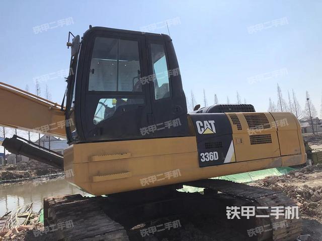 山东临工E6360F抓料机