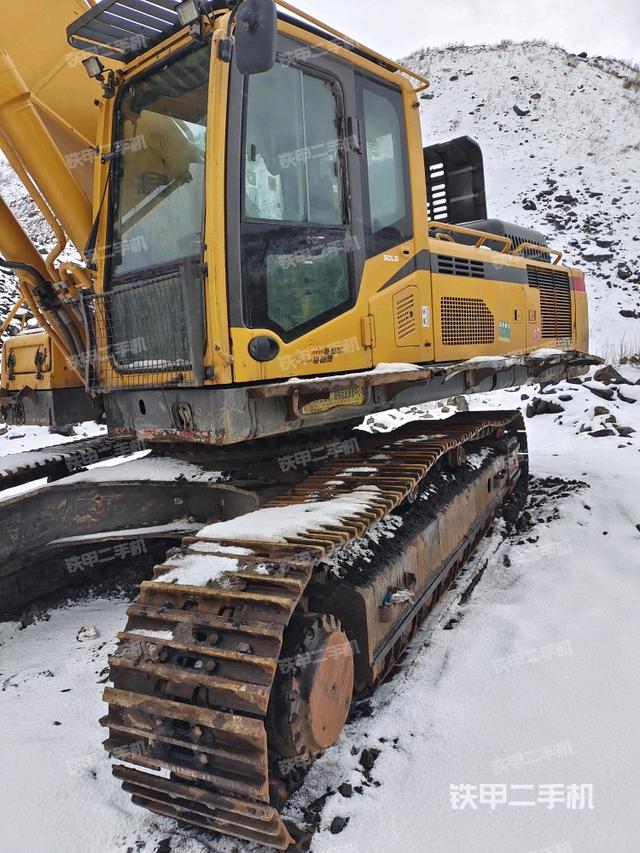 驾驶室左后45度（驾驶室部分）