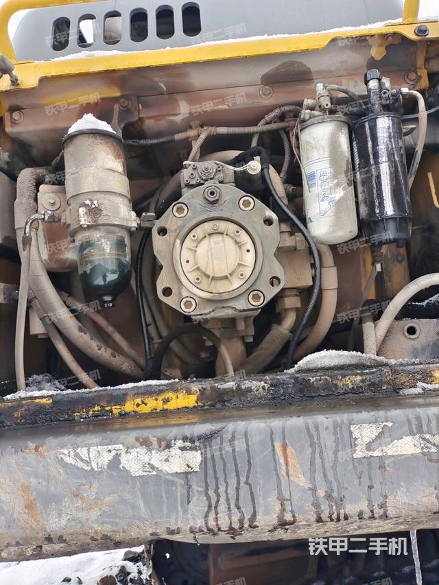 液压泵斜45 右（大件舱室）