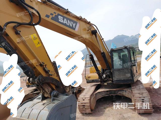 三一重工SY285C挖掘机