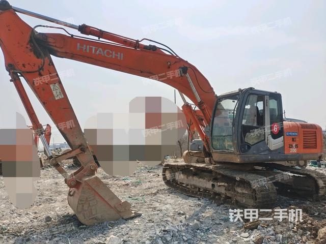 日立ZX200-3挖掘机