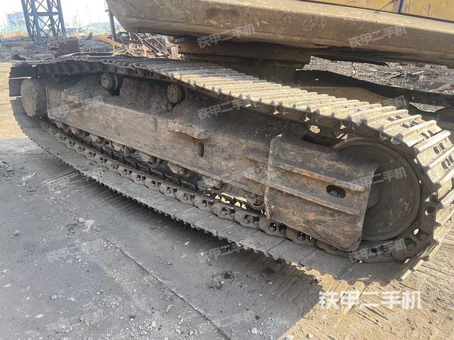 左侧履带整体 （行走机构）