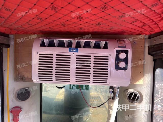 座椅后部（驾驶室部分）