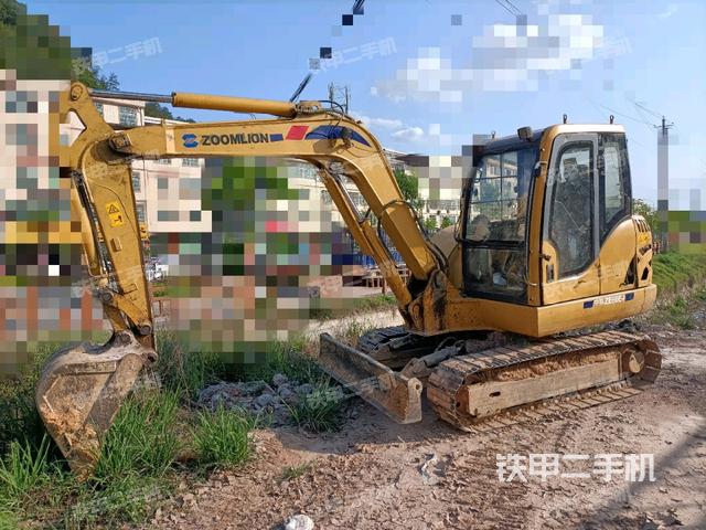 中联重科ZE60E挖掘机