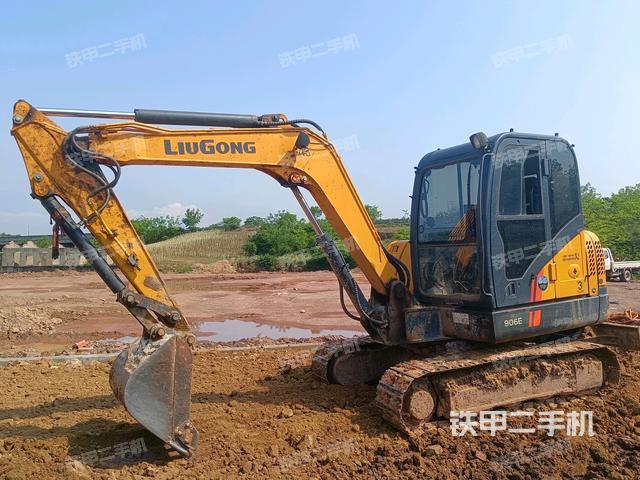 柳工clg906e挖掘机