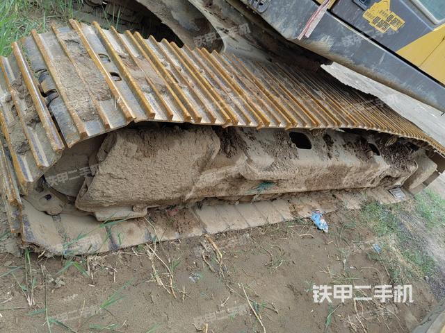 左侧履带整体 （行走机构）