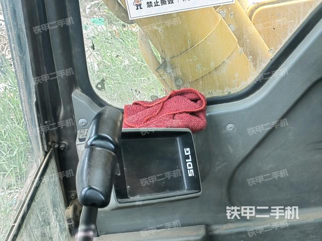 显示屏 （驾驶室部分）