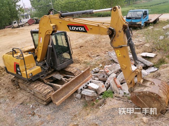 右前45(整机外观) 右前45(整机外观)