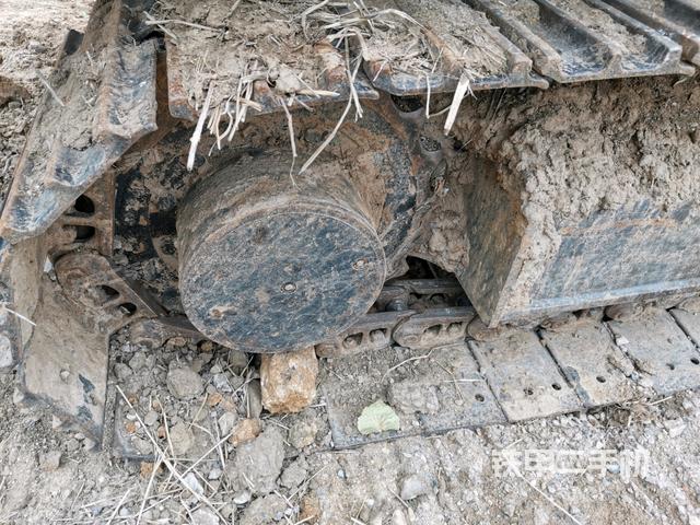 右驱动轮(行走机构) 右驱动轮(行走机构)