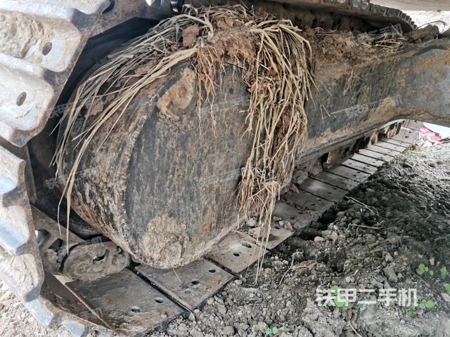 左侧行走马达盖板(行走机构) 左侧行走马达盖板(行走机构)