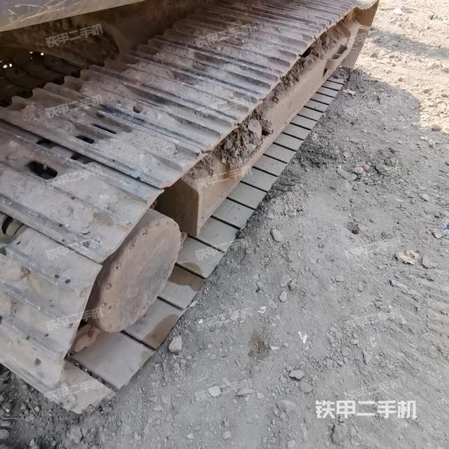 右侧履带整体（行走机构）