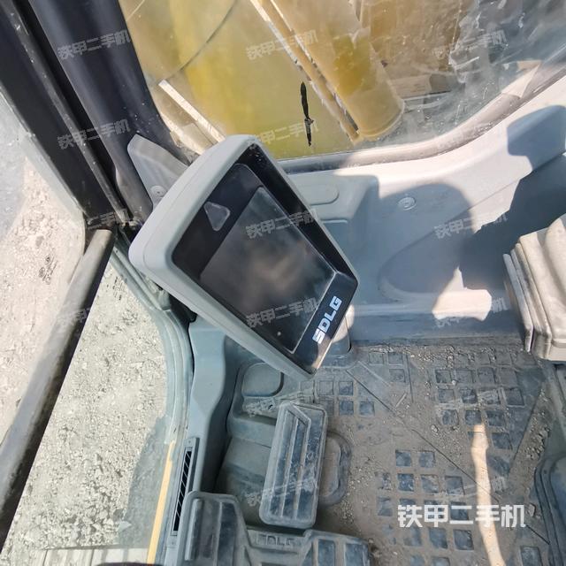 显示屏 （驾驶室部分）