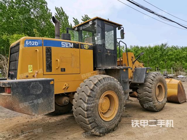 右后45°(整机外观) 右后45°(整机外观)