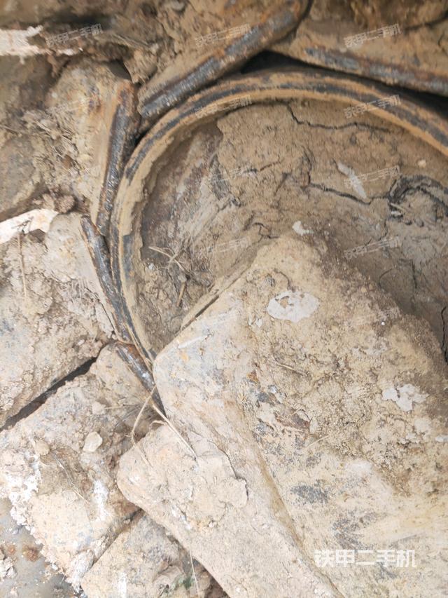 左导向轮（行走机构）