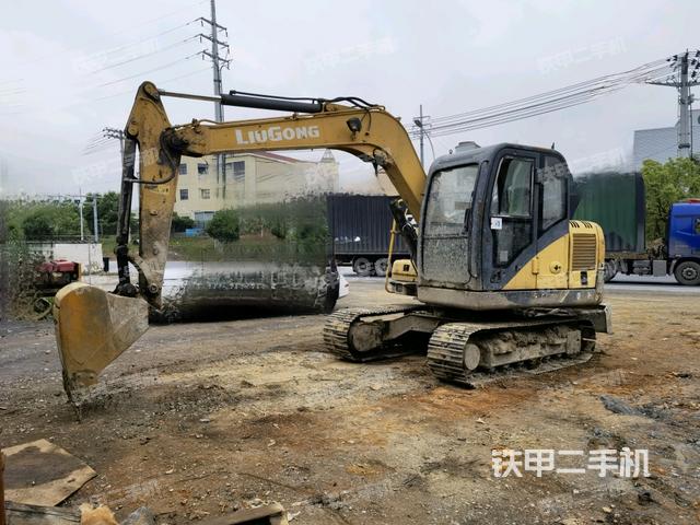 柳工CLG908DN挖掘机