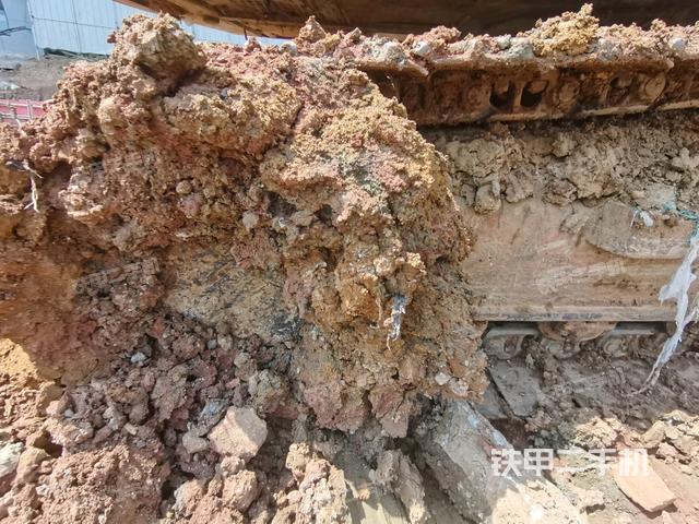 左驱动轮（行走机构）