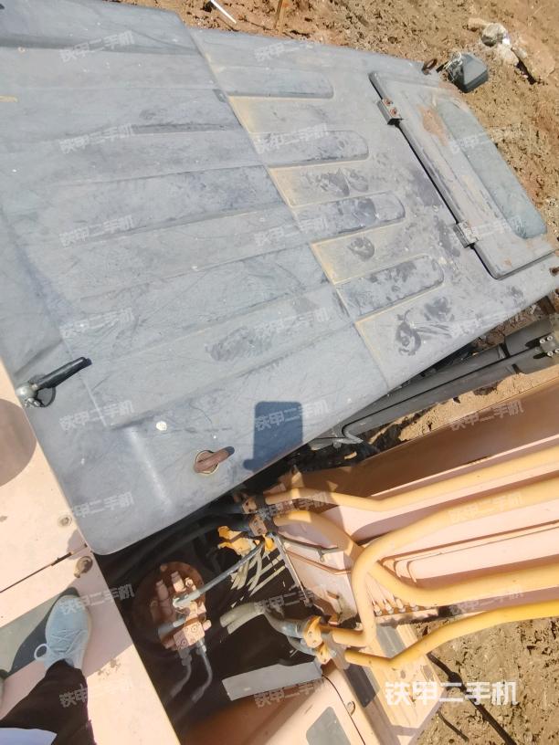 驾驶室顶部俯视（上车部件）