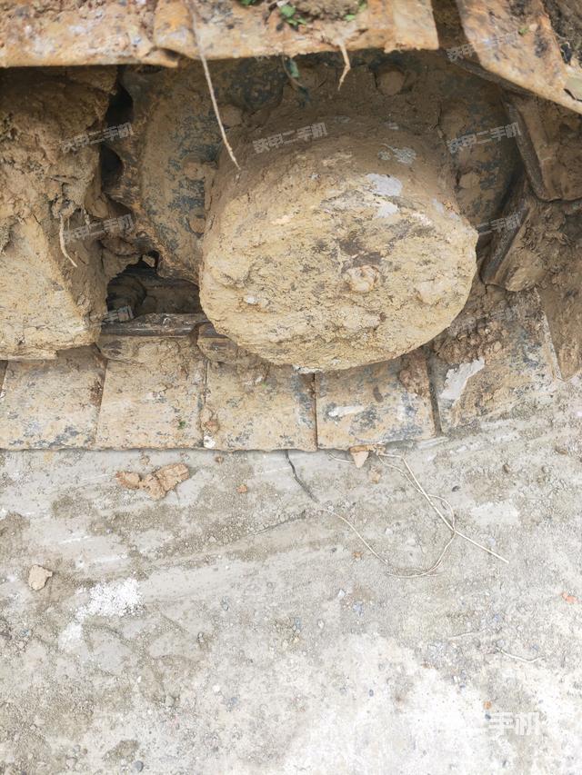 左侧行走马达盖板（行走机构）