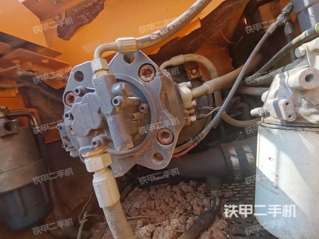 液压泵斜45 右（大件舱室）