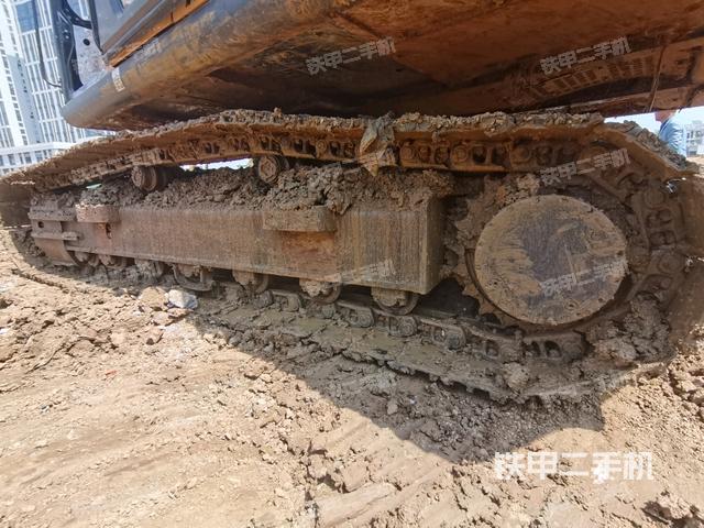 右侧履带整体（行走机构）