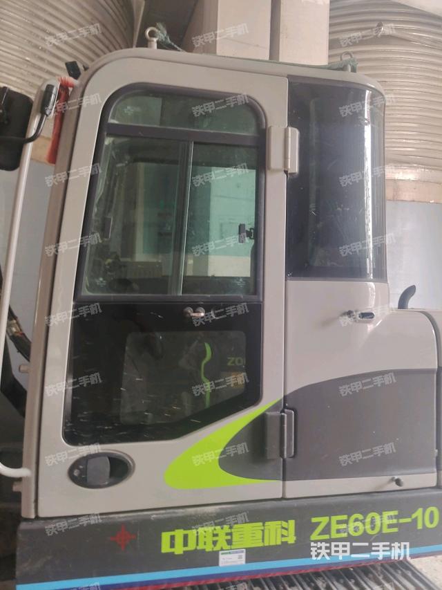  驾驶室正侧（驾驶室部分）