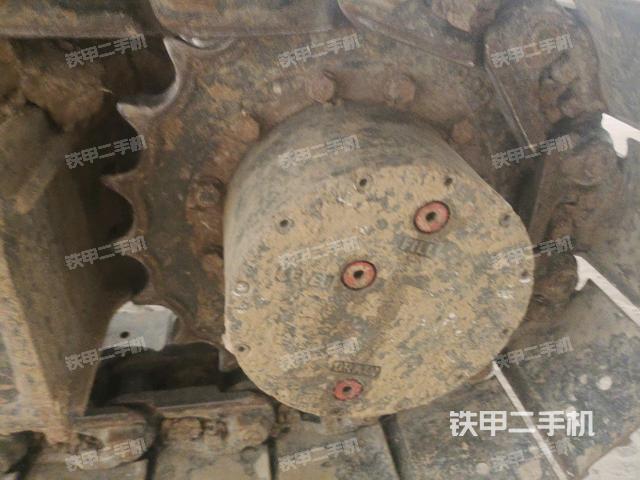 右侧行走马达盖板（行走机构）