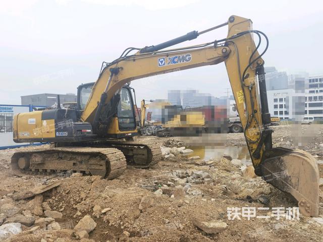 徐工xe150d挖掘机