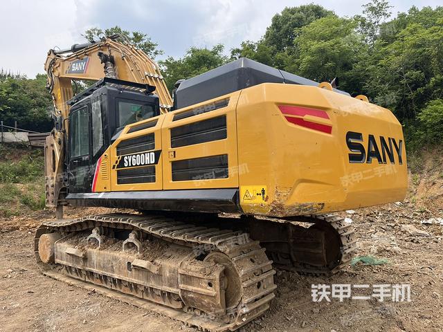 三一重工sy550h挖掘机