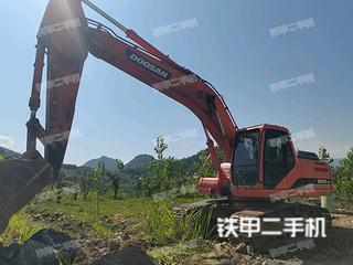 湖北-咸宁市二手斗山DH215-9E挖掘机实拍照片