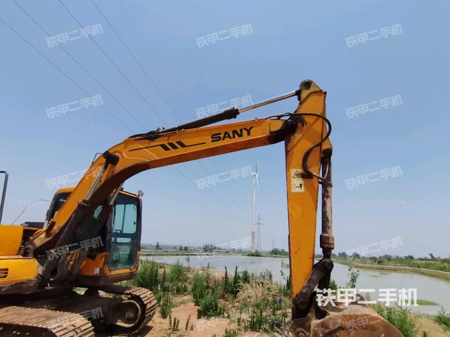 大臂整体 右侧（工作和回转装置）