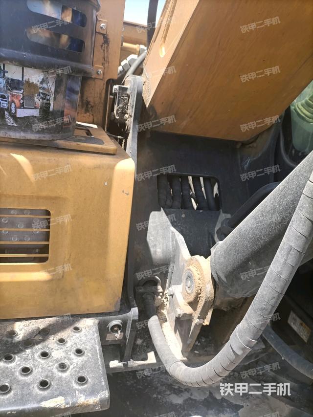 大臂根部 斜(工作和回转装置) 大臂根部 斜(工作和回转装置)