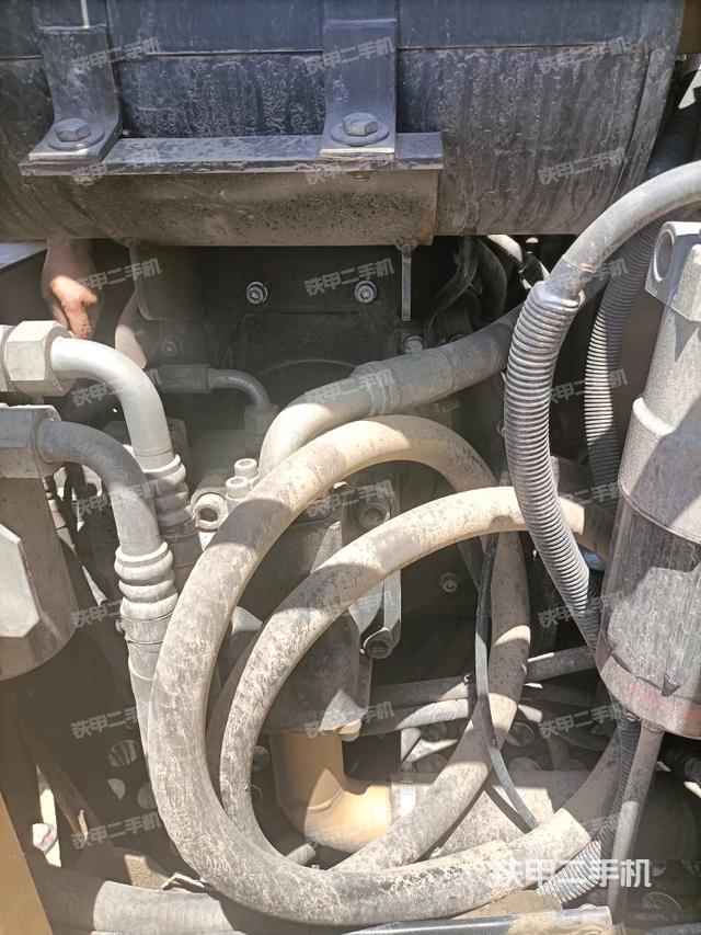 液压泵室(大件舱室) 液压泵室(大件舱室)