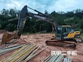 濟南沃爾沃EC210D挖掘機實拍圖片