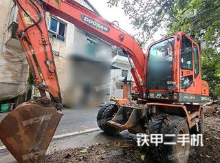 宜春新源XY75W-8挖掘机实拍图片