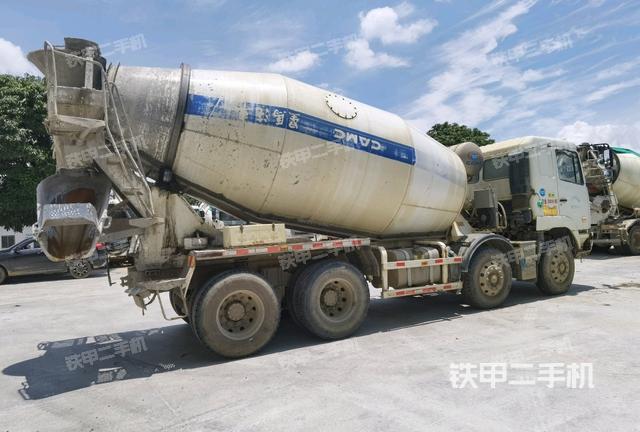 右后45度（搅拌运输车整车外观）