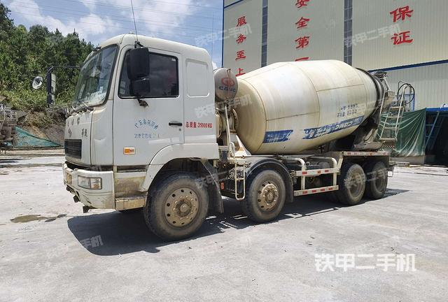 右前45度（搅拌运输车整车外观）
