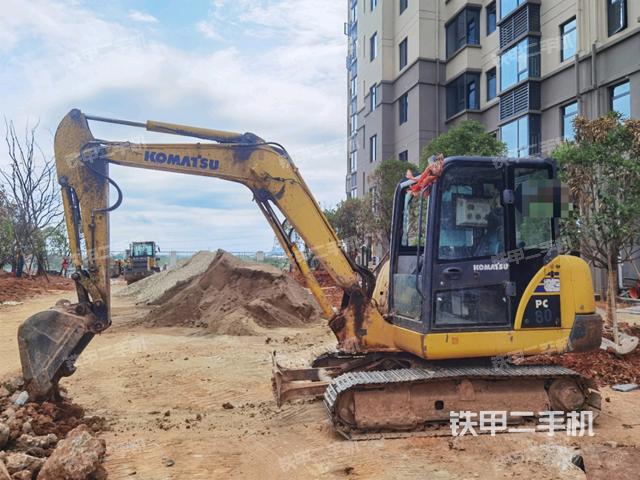 小松PC56-7挖掘机