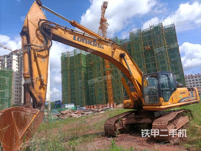 龙工LG6360挖掘机