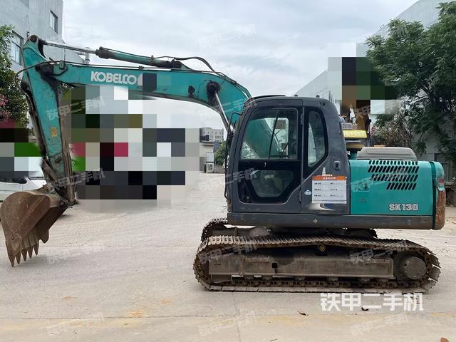 神钢SK130-8挖掘机