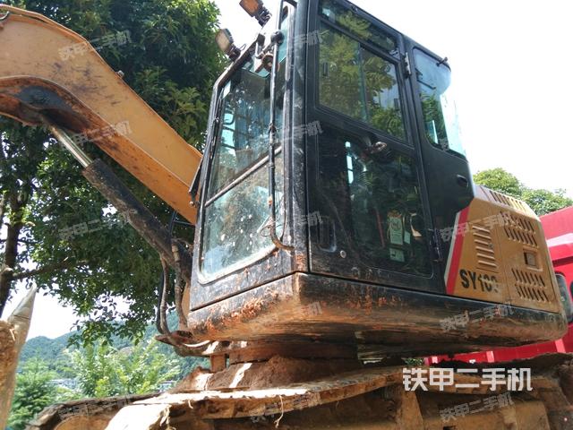 三一重工SY70C挖掘机