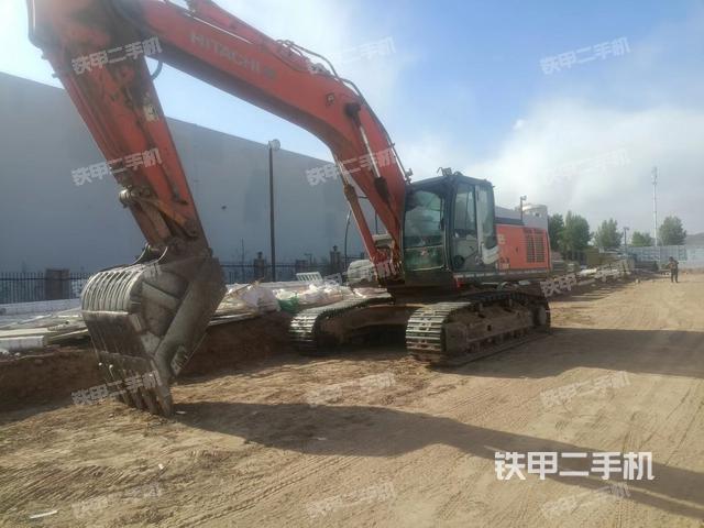 日立ZX350K-3挖掘机