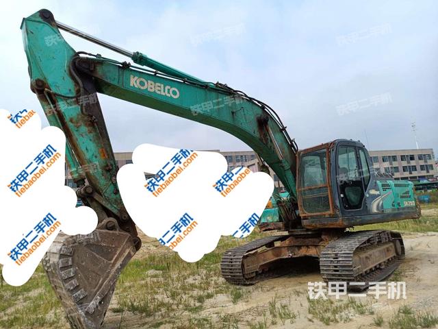 神钢SK250-8挖掘机