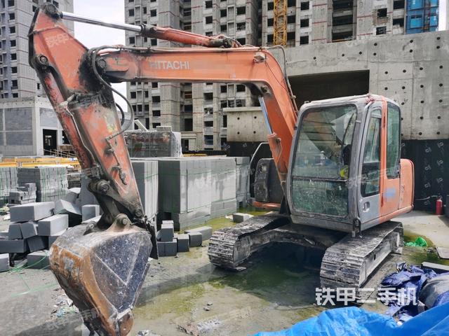 日立ZX70挖掘机