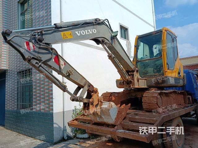 沃尔沃EC55BPRO挖掘机